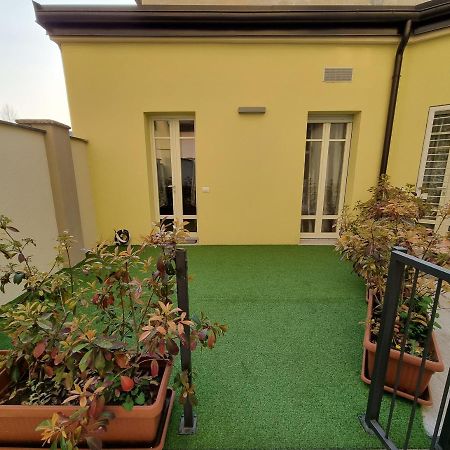 Blhouse Apartment Turin Bagian luar foto