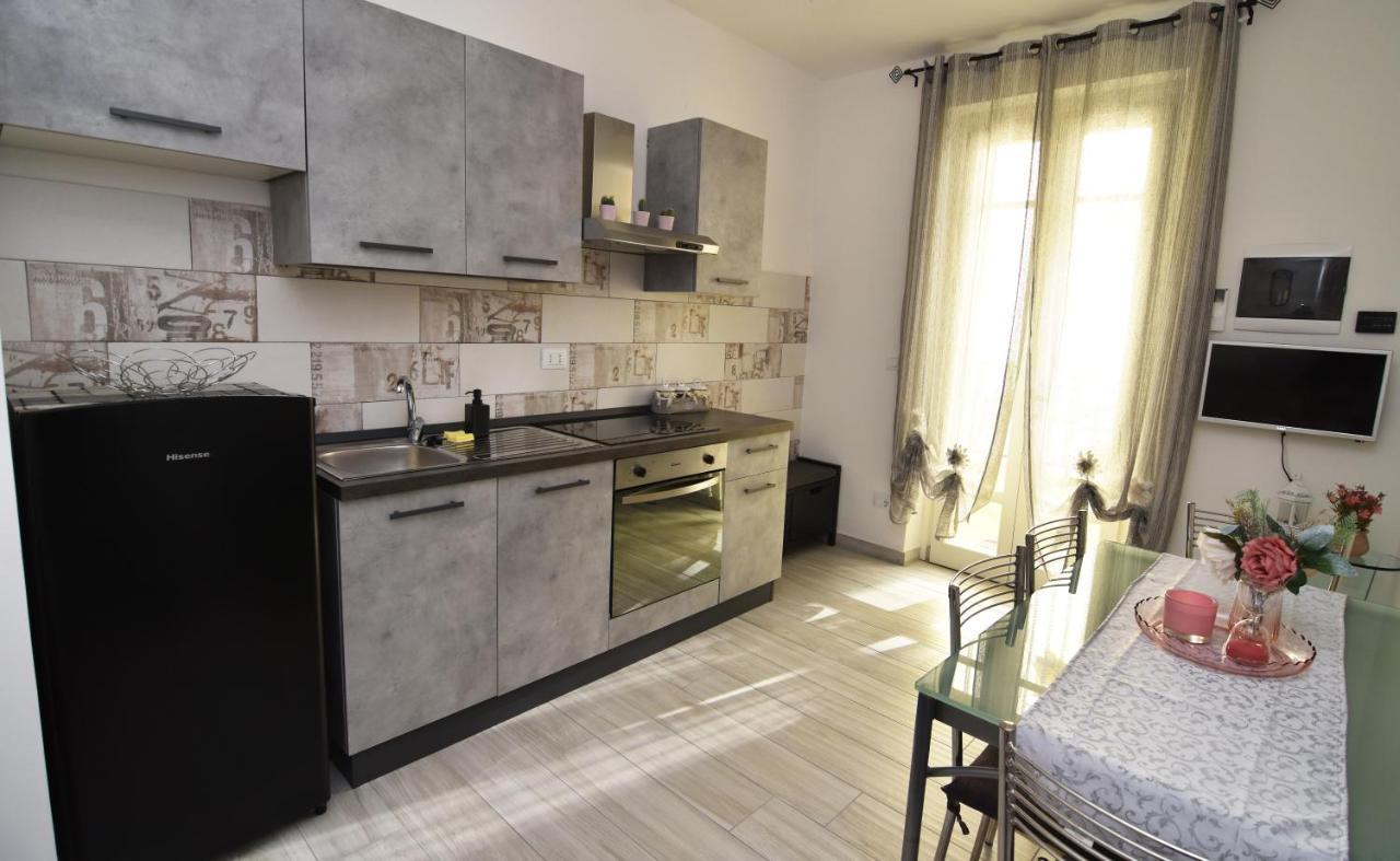 Blhouse Apartment Turin Bagian luar foto